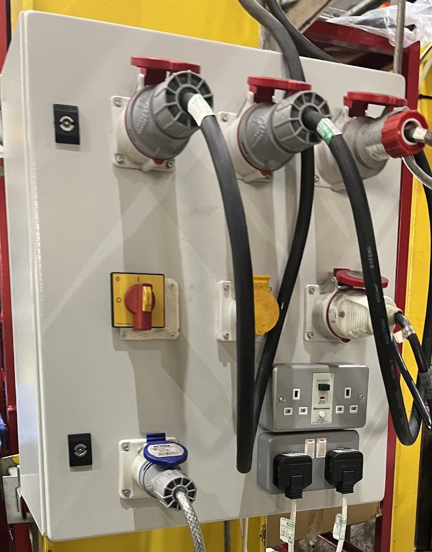 Hu1 Electricians Ltd · Photos 4